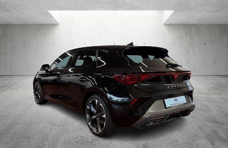 Gebraucht Cupra Leon 150 PS (110 kW) 2024 Schwarz Limousine