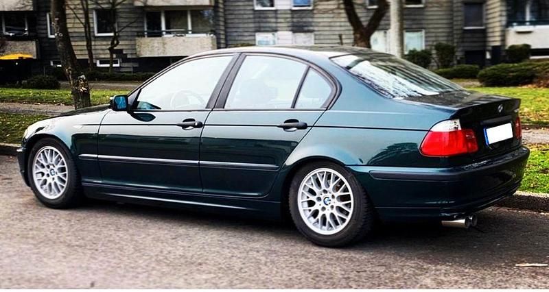 Grün Gebraucht 2001 BMW 318 Performance Limousine | 2.450 € (Guter Preis) - Bild 1/4