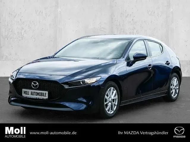 Blau Gebraucht 2019 Mazda 3 Selection Limousine | 17.880 € (Etwas zu teuer) - Bild 1/4