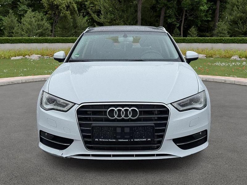 Gebraucht Audi A3 Ambiente 150 PS (110 kW) 2015 Weiß Limousine