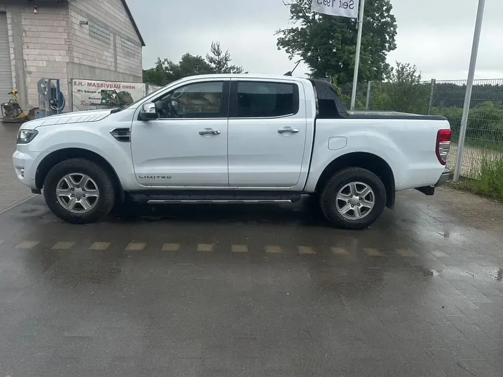 Gebraucht Ford Ranger Limited 170 PS (125 kW) 2021 Weiß Pickup