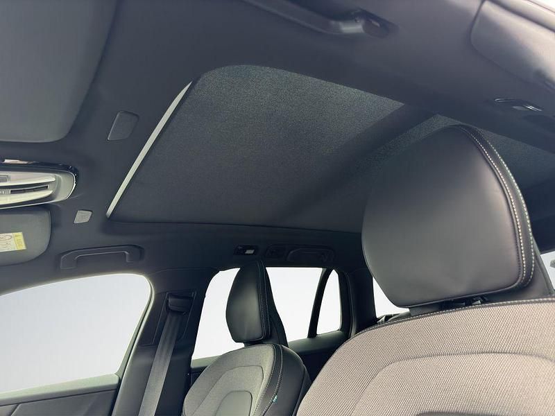 Gebraucht Volvo V60 Plus 197 PS (144 kW) 2025 Silverdawn Kombi