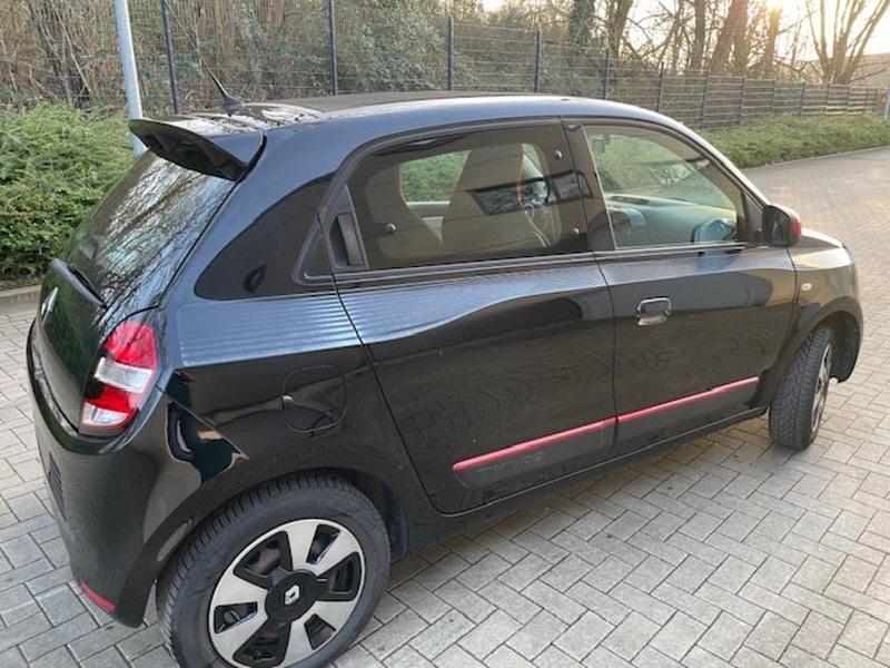 Gebraucht Renault Twingo Experience 70 PS (51 kW) 2017 Schwarz Kleinwagen