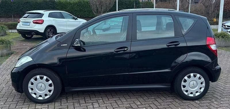 Gebraucht Mercedes A160 95 PS (69 kW) 2011 Schwarz Limousine