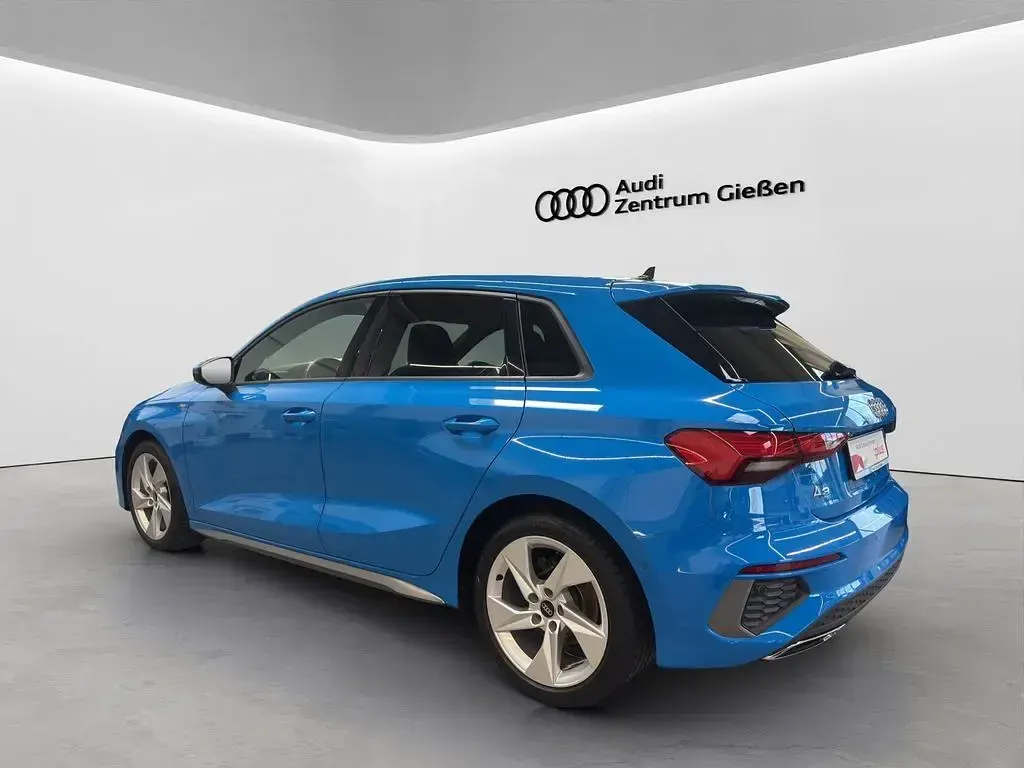 Gebraucht Audi A3 S-Line 110 PS (80 kW) 2022 Turboblau Limousine