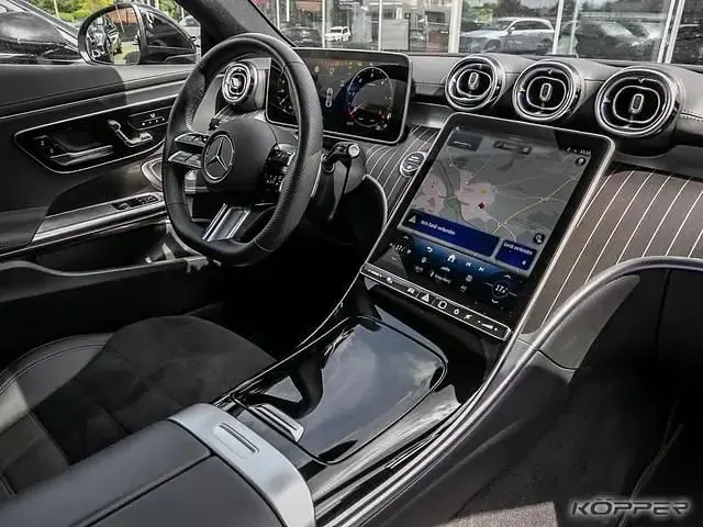 Gebraucht Mercedes 220 Advanced Plus 197 PS (144 kW) 2025 Coupé