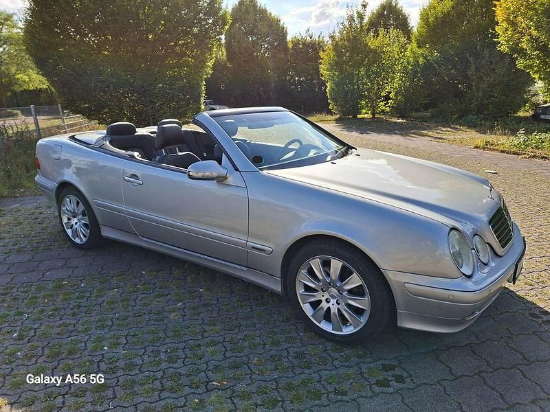 Gebraucht Mercedes CLK200 Elegance 163 PS (119 kW) 2000 Silber Cabrio