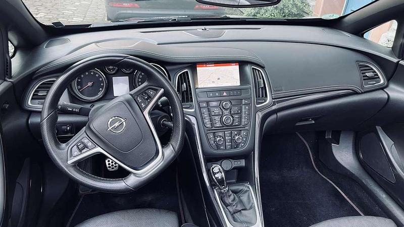 Gebraucht Opel Cascada Innovation 170 PS (125 kW) 2014 Cabrio