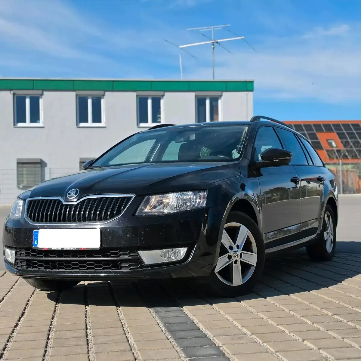 Używany Skoda Octavia 116 KM (85 kW) 2016 Czarny Kombi