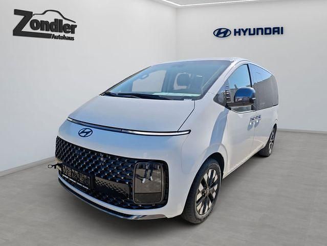 Weiß Gebraucht 2025 Hyundai Staria Signature Van | 50.990 € - Bild 1/4