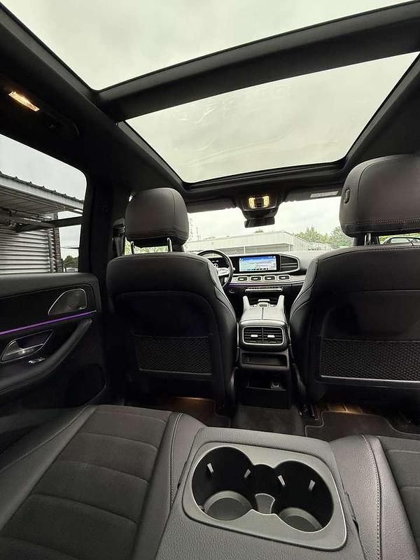 Gebraucht Mercedes GLE400 AMG line 330 PS (242 kW) 2021 SUV