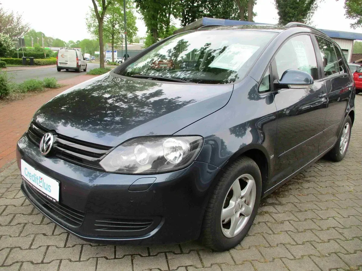 Używany VW Golf Trendline 110 KM (80 kW) 2009 Niebieski Minivan