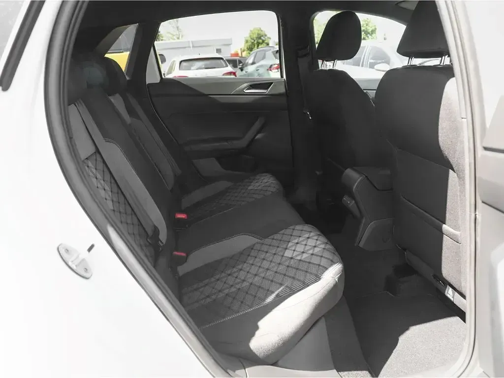 Neu VW Polo R-line 116 PS (85 kW) 2026 Pure white Kleinwagen