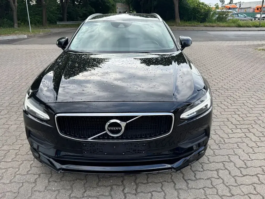 Gebraucht Volvo V90 Business Edition 190 PS (139 kW) 2019 Schwarz Kombi
