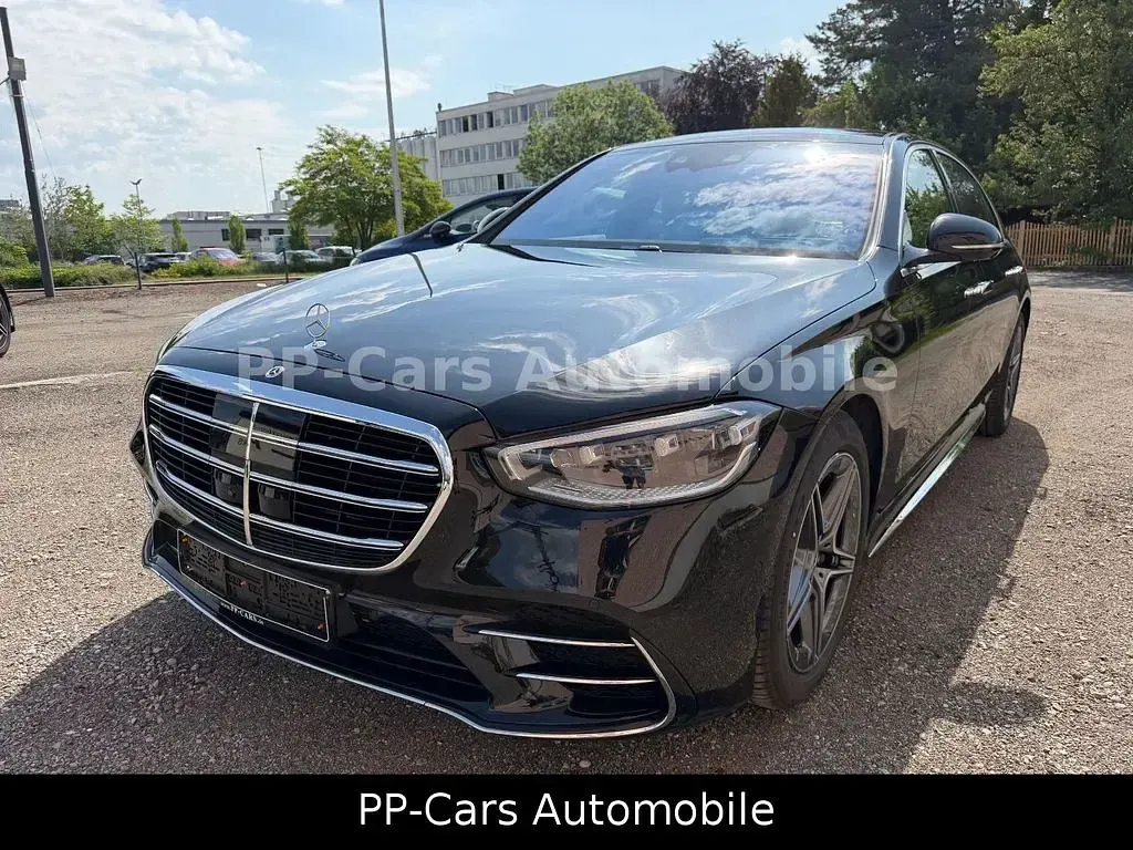 Second-hand Mercedes S350 AMG 313 CP (230 kW) 2025 Negru Berlinǎ