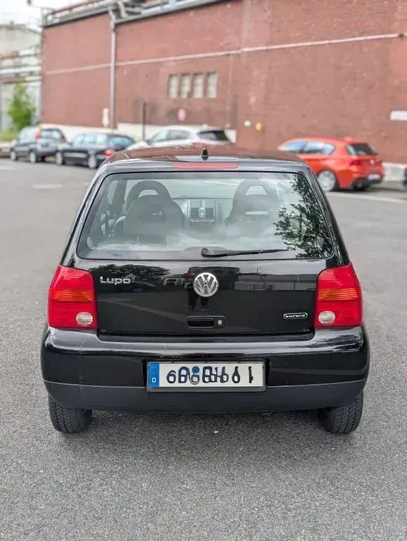 Gebraucht VW Lupo 50 PS (36 kW) 2003 Schwarz Kleinwagen