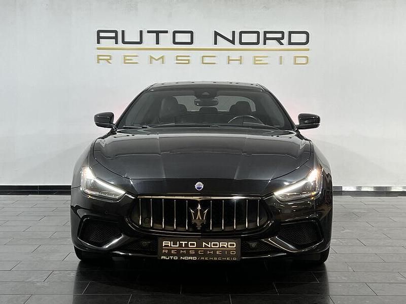 Gebraucht Maserati Ghibli 330 PS (242 kW) 2019 Schwarz Limousine