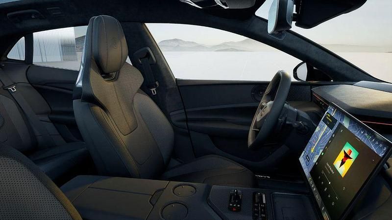 Ny Lotus Emeya 450 kW (612 HK) 2026 Sort Hatchback