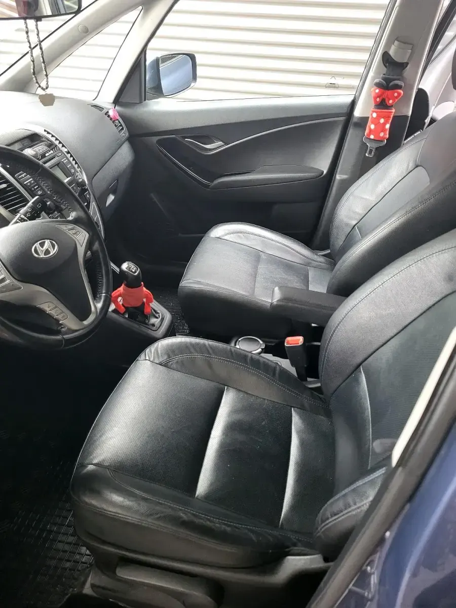 Gebraucht Hyundai ix20 Edition 90 PS (66 kW) 2014 Blau Kleinwagen