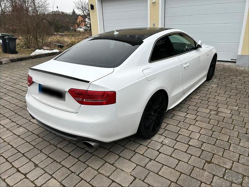 Gebraucht Audi A5 240 PS (176 kW) 2010 Weiß Coupé