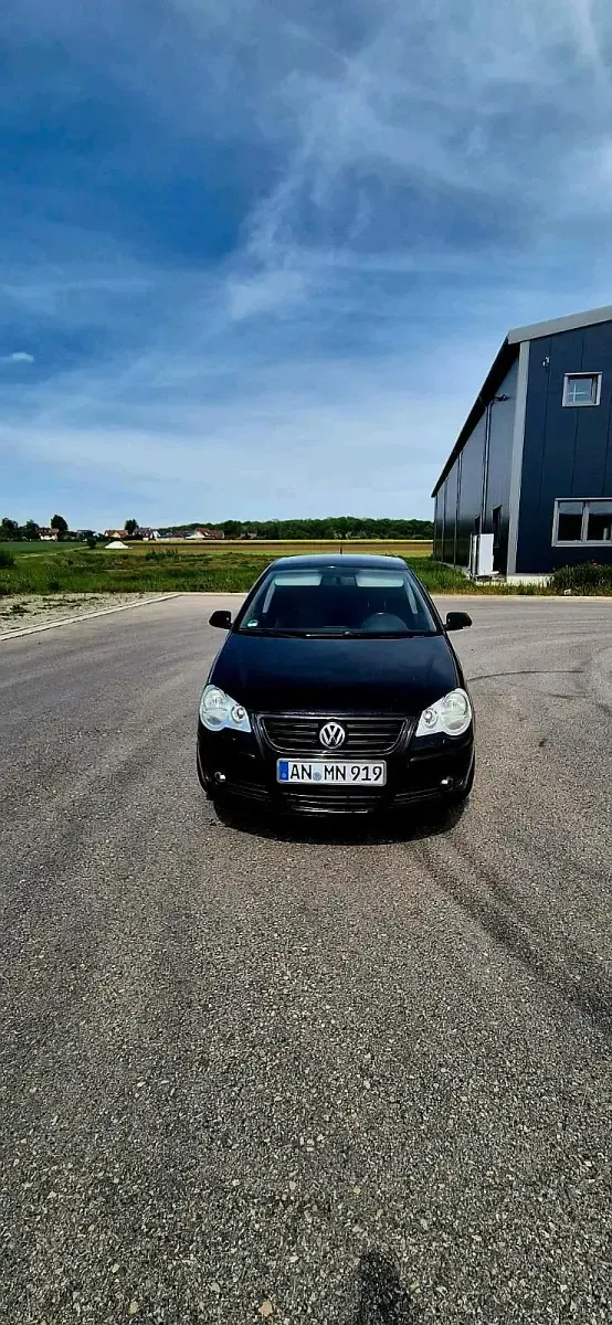 Gebraucht VW Polo United 80 PS (58 kW) 2009 Schwarz Kleinwagen
