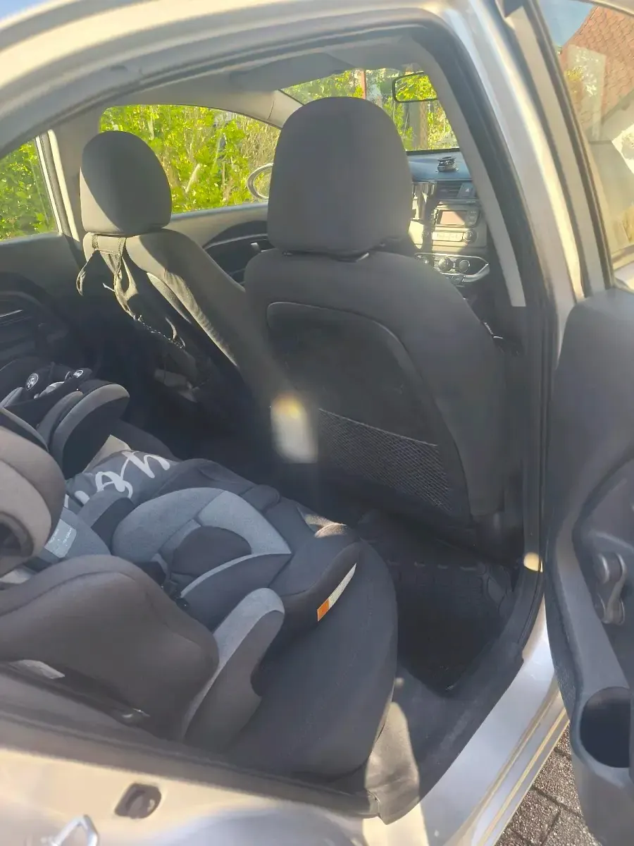 Gebraucht Kia Rio 86 PS (63 kW) 2012 Grau Kleinwagen