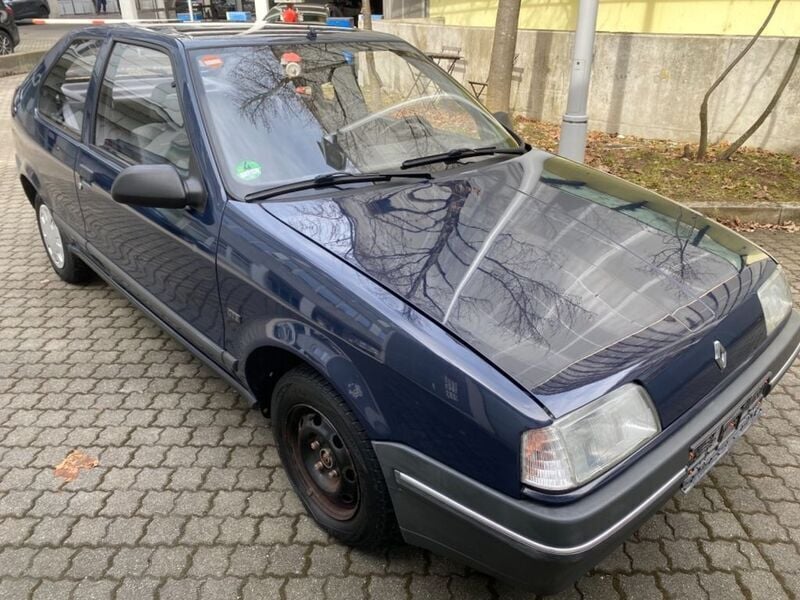 Gebraucht Renault 19 58 PS (42 kW) 1989 Blau Limousine