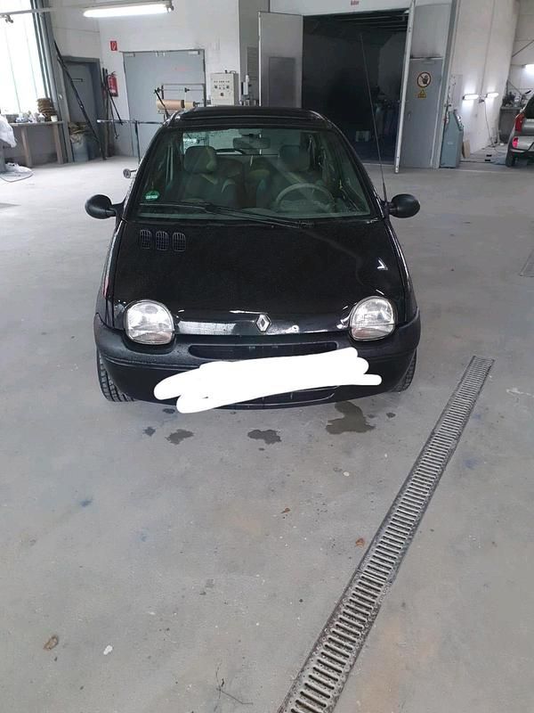 Usata Renault Twingo 58 CV (42 kW) 1999 Nero Utilitaria