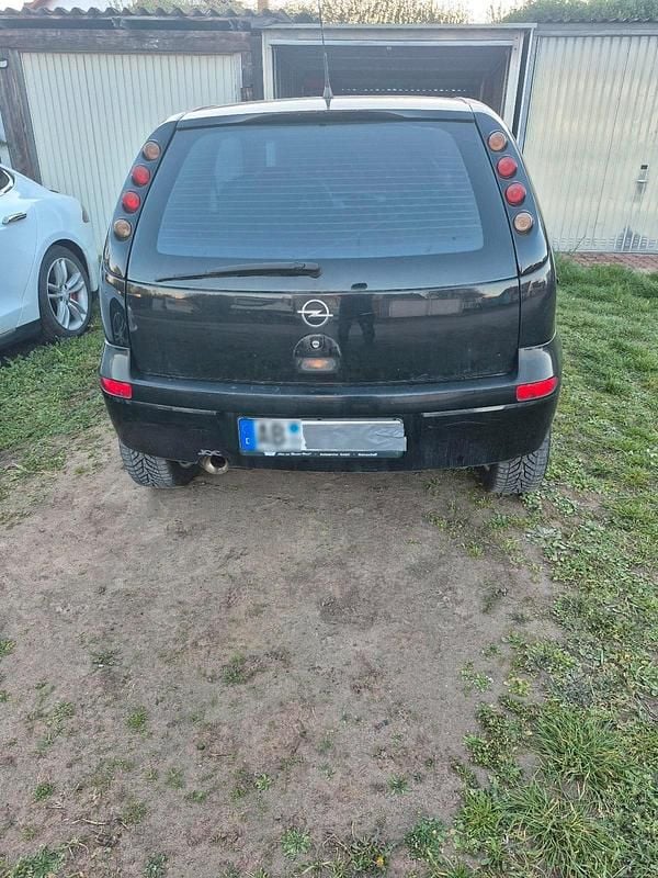 Gebraucht Opel Corsa 125 PS (91 kW) 2002 Schwarz Kleinwagen