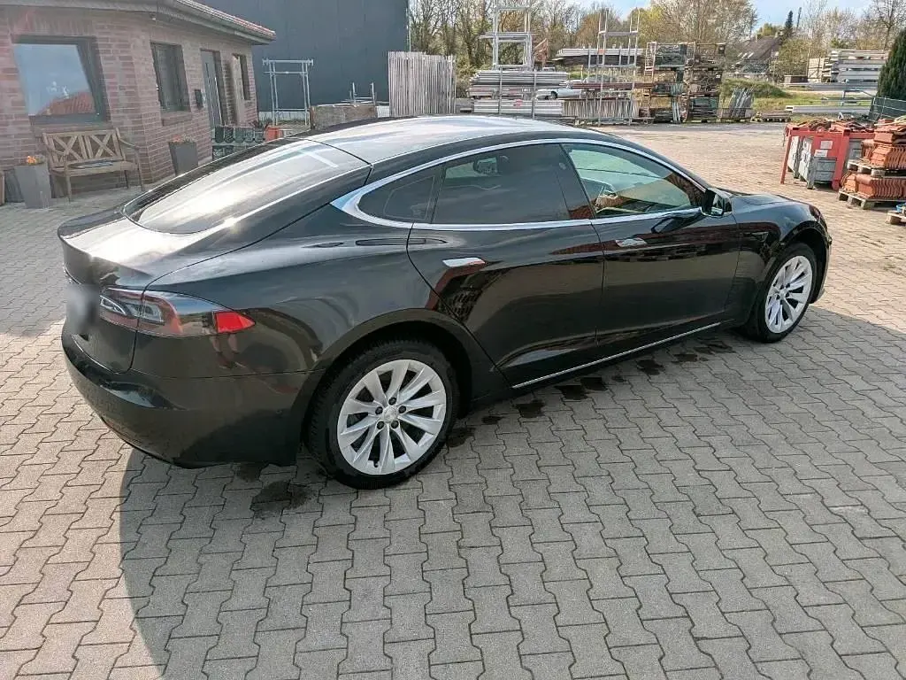 Gebraucht Tesla Model S 386 kW (525 PS) 2018 Schwarz Kleinwagen