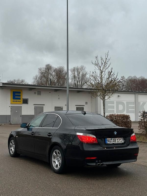 Gebraucht BMW 525 177 PS (130 kW) 2006 Schwarz Limousine