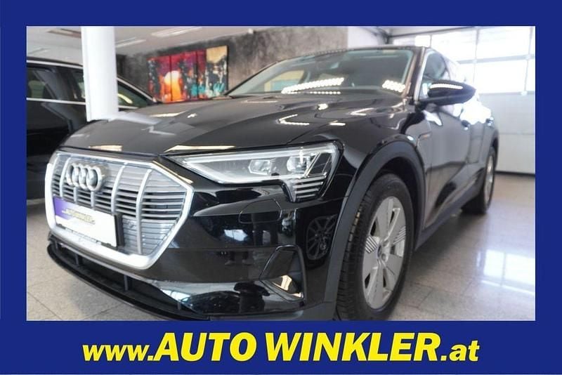 Gebraucht Audi e-tron 230 kW (313 PS) 2022 Schwarz SUV