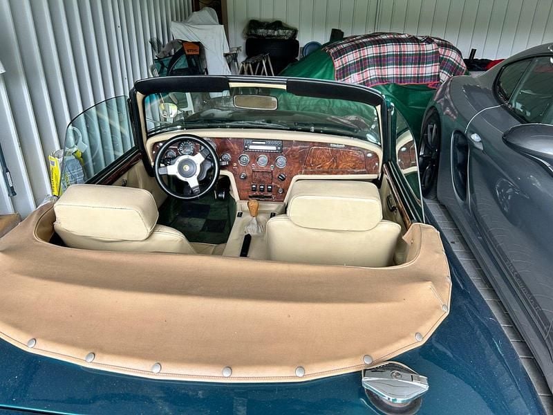 Grün Gebraucht 1989 Lotus Elan Cabrio | 27.950 € - Bild 1/4