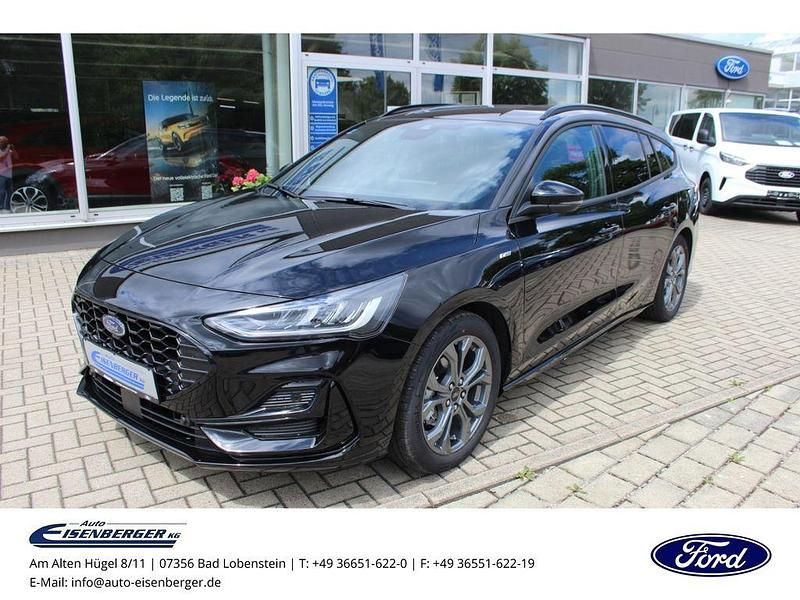 Neu Ford Focus ST-Line 125 PS (91 kW) 2025 Schwarz Limousine
