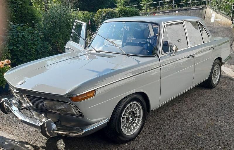 Grau Gebraucht 1972 BMW 2002 Limousine | 14.500 € - Bild 1/4