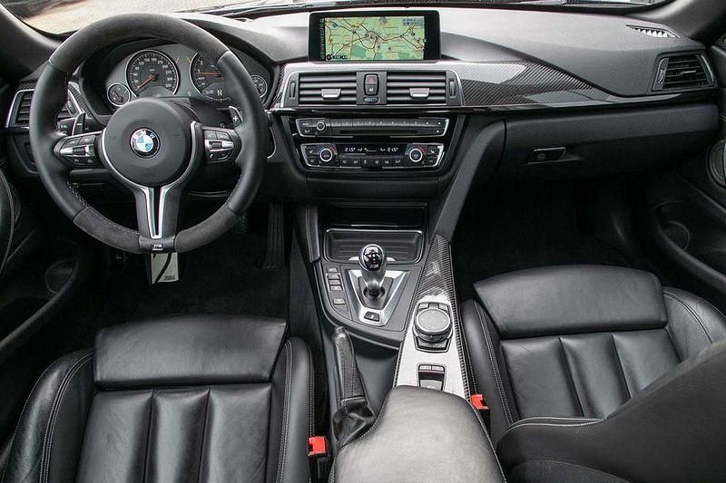 Gebraucht BMW M4 Cabriolet Performance 431 PS (317 kW) 2015 Schwarz Cabrio