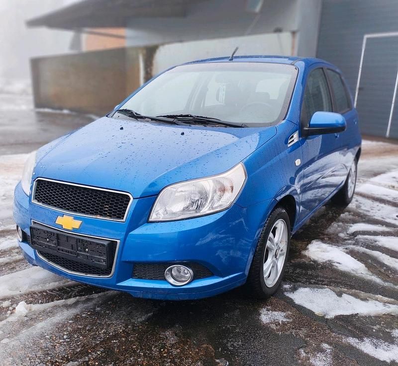 Gebraucht Chevrolet Aveo 85 PS (62 kW) 2009 Blau Kleinwagen