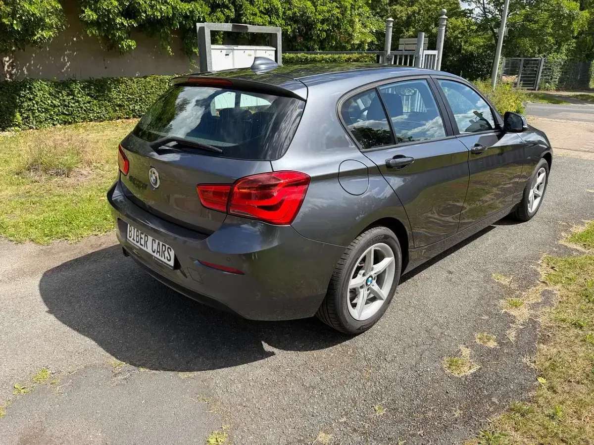 Gebraucht BMW 116 Advantage 116 PS (85 kW) 2016 Mineralgrau metallic Kleinwagen
