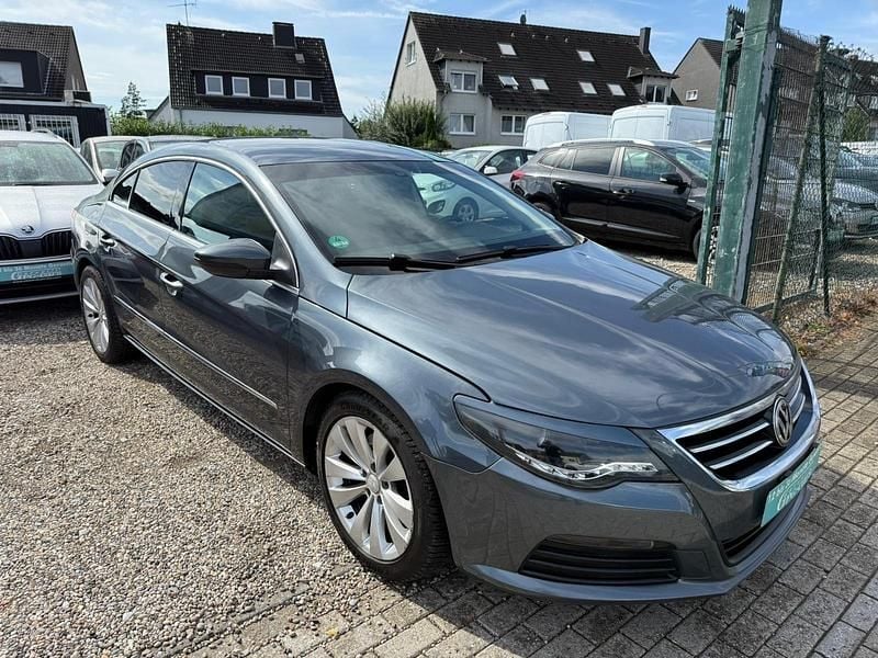 Gebraucht VW Passat Exclusive 211 PS (155 kW) 2012 Grau Coupé