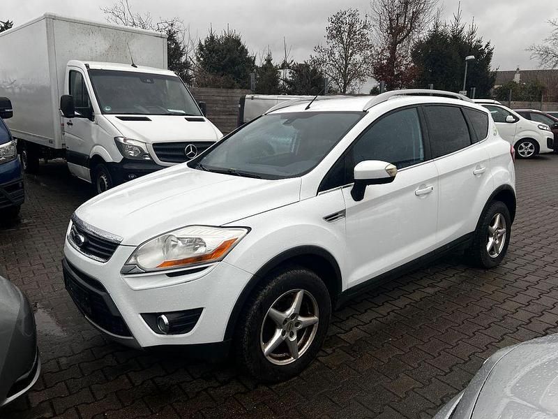 Gebraucht Ford Kuga Titanium 136 PS (100 kW) 2009 Weiß SUV