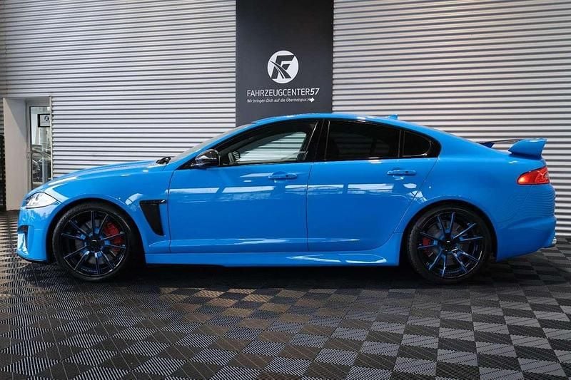 Gebraucht Jaguar XFR-S R 551 PS (405 kW) 2014 French racing blue Limousine