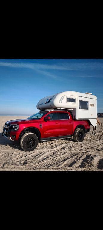 Rot Gebraucht 2024 Ford Ranger Platinum Abholung | 52.500 € (Fairer Preis) - Bild 1/1