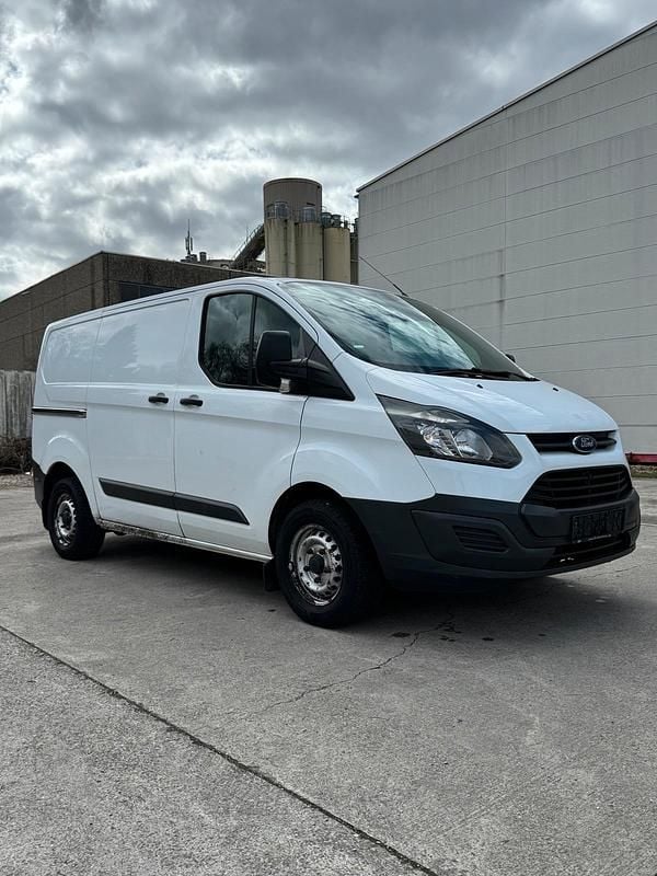 Gebraucht Ford Transit Custom 101 PS (74 kW) 2016 Weiß Van / Kleinbus