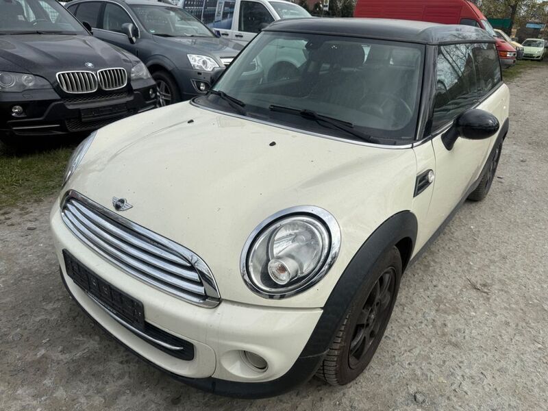 Weiß Gebraucht 2011 Mini Cooper Clubman Kombi | 3.500 € (Superpreis) - Bild 1/4