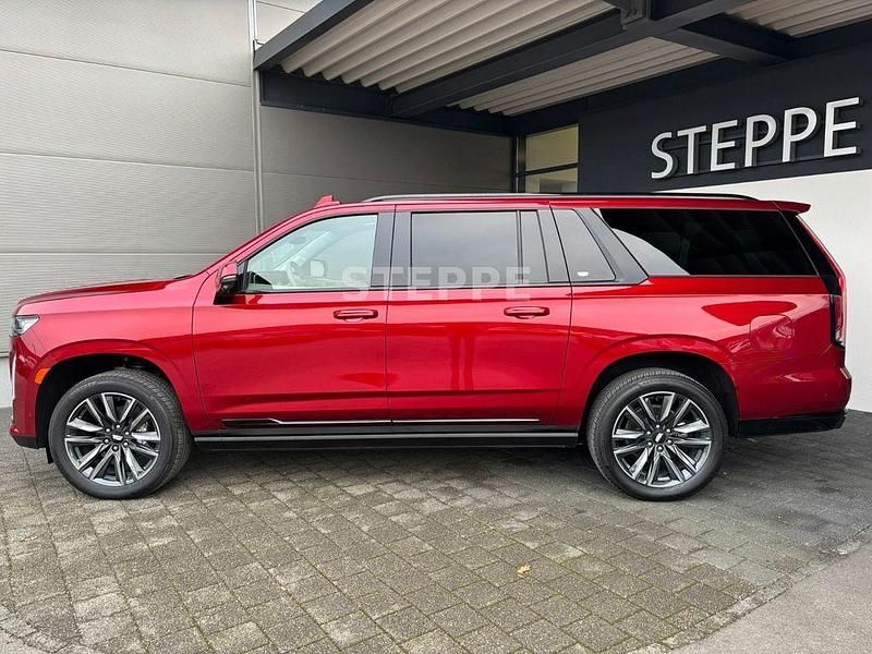 Neu Cadillac Escalade 426 PS (313 kW) 2025 Rot SUV