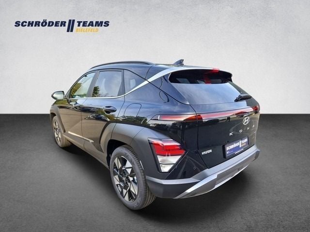 Gebraucht Hyundai Kona Trend 141 PS (103 kW) 2023 Schwarz SUV