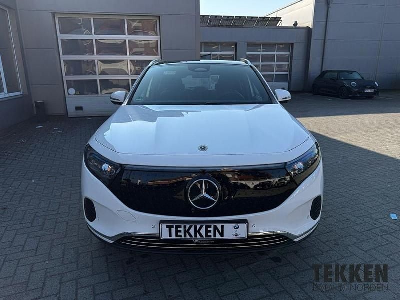 Gebraucht Mercedes EQA250+ 139 kW (190 PS) 2024 Weiss SUV
