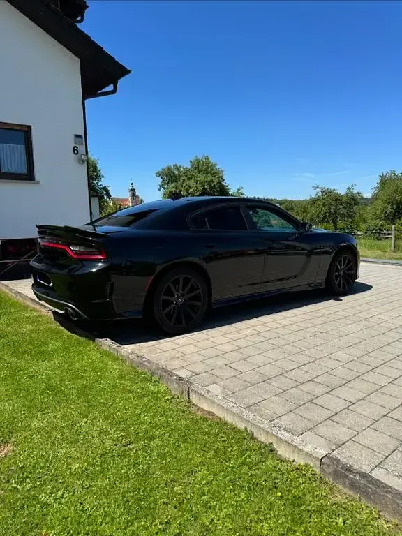 Gebraucht Dodge Charger 373 PS (274 kW) 2019 Schwarz Limousine