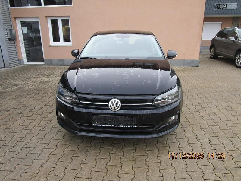 Schwarz Gebraucht 2018 VW Polo Kleinwagen | 10.900 € (Guter Preis) - Bild 1/4