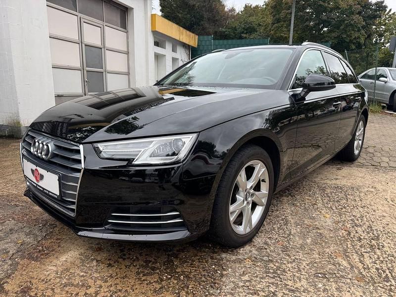 Schwarz Gebraucht 2018 Audi A4 Sport Kombi | 16.900 € (Guter Preis) - Bild 1/4